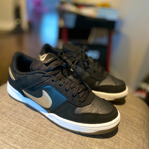 Retro Nike Dunk 2012 Renzo 2’s Dunk Black and White Champagne Size 9.5 Men’s OG - Picture 2 of 4